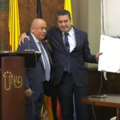 Doctorado Honoris Causa de la UNAD